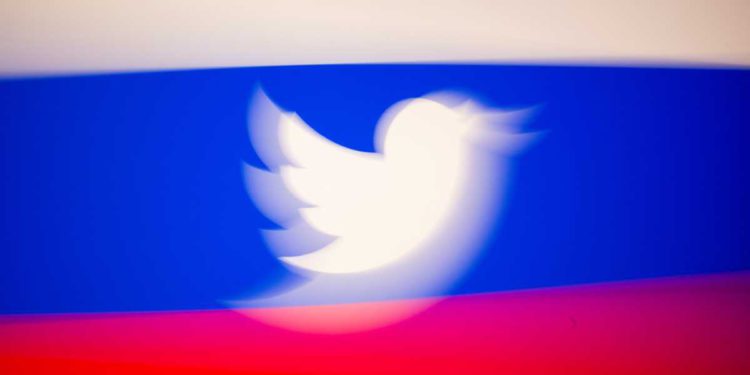 Tribunal ruso multa a Twitter por no eliminar contenidos