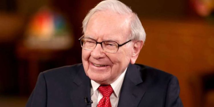 Beneficios de Berkshire Hathaway aumentan: Buffett sigue recomprando acciones
