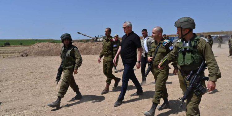 Ministro de Defensa de Israel: Estamos haciendo retroceder a Hamás en el tiempo
