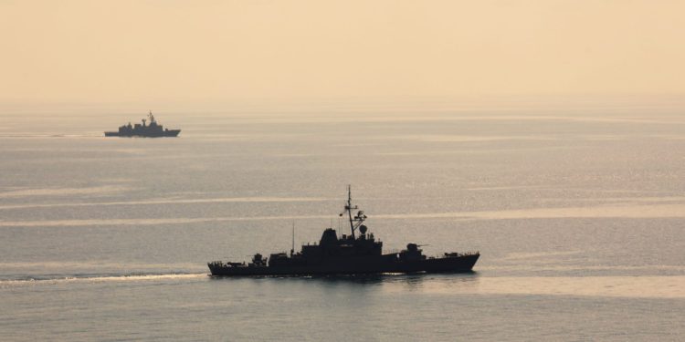 Dos buques de guerra de Irán se dirigen a Venezuela