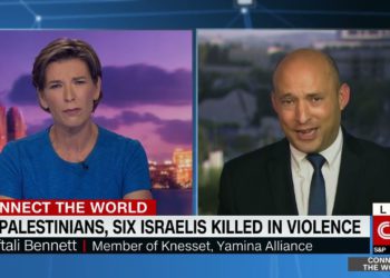Entrevistadora de CNN se enfrenta al ex ministro de Defensa israelí Naftali Bennett
