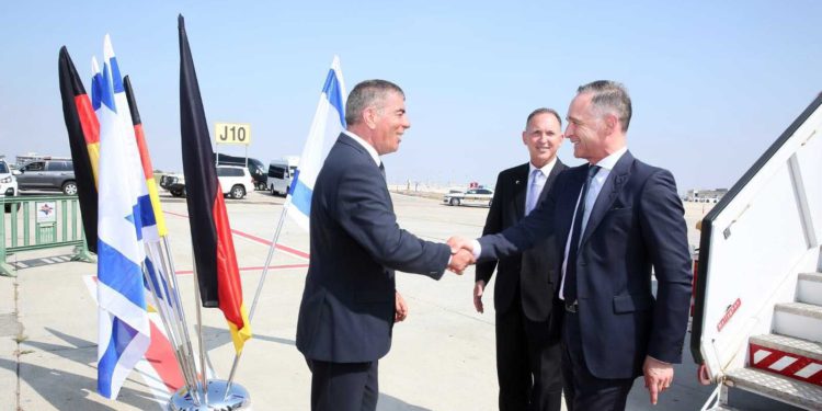 Ministro de Asuntos Exteriores alemán aterriza en Israel