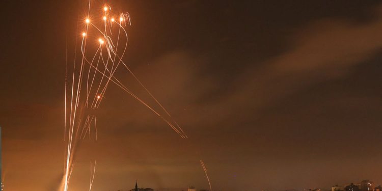 2.300 cohetes desde Gaza a Israel en una semana