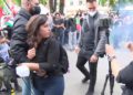 Lanzan petardo a la periodista israelí Antonia Yamin en Berlín