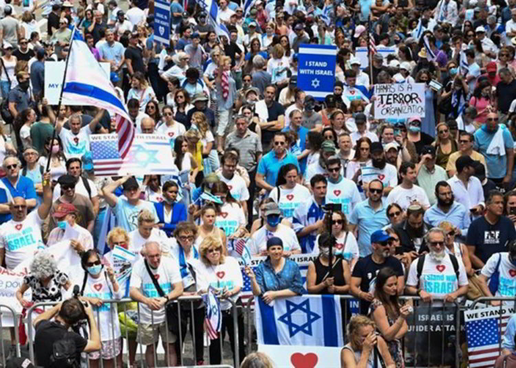 Miles de personas se manifiestan a favor de Israel en EE.UU