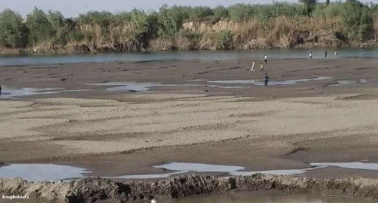 Alarmante descenso en el nivel de agua del río Éufrates