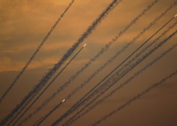 Aerolíneas de EE.UU cancelan vuelos a Israel debido a cohetes de Gaza