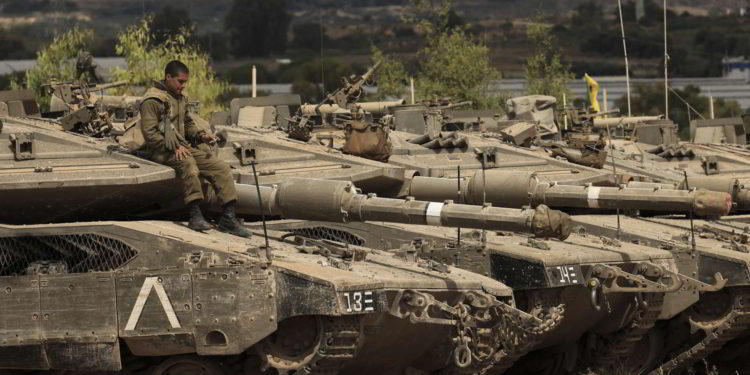 Encuesta: La mayoría de israelíes se opone al alto el fuego