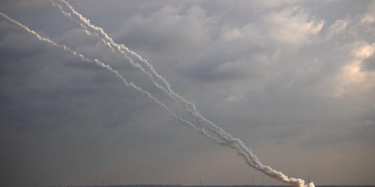Tres cohetes disparados desde Gaza hacia Israel