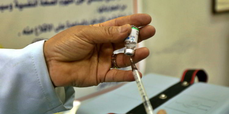 China celebra el alto el fuego y ofrece vacunas COVID a los palestinos