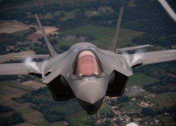 Razones por las que el caza furtivo F-35 domina los cielos