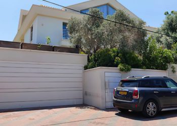 Leon Falic compra una casa en Herzliya por 88 millones de NIS