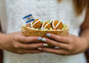 Festival de comida de Filadelfia se cancela tras exclusión de carrito de comida israelí