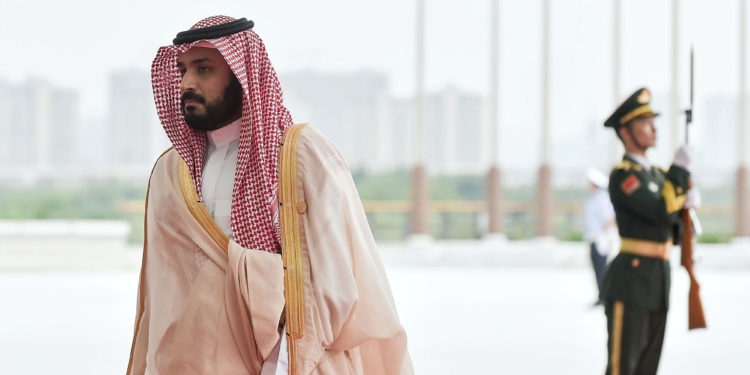 Arabia Saudita y EAU se comprometen con Irán a reactivar el acuerdo nuclear