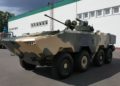 Bielorrusia presenta prototipo vehículo blindado de transporte de tropas