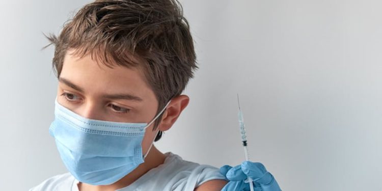 600.000 adolescentes israelíes podrán recibir la vacuna COVID-19 desde el domingo