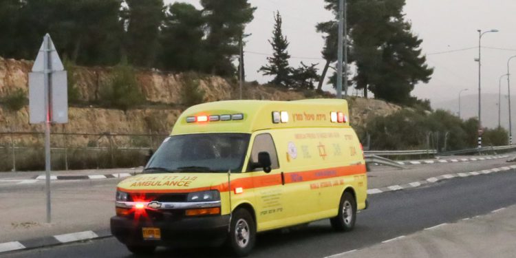 Hombre de 43 años herido en ataque con piedras en el centro de Samaria