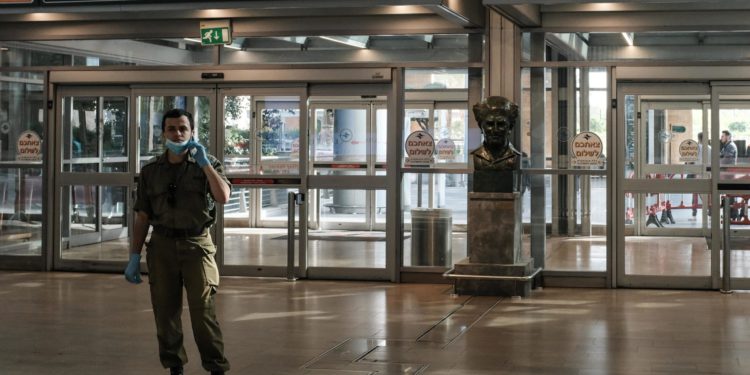 Covid-19 en Israel: Si la morbilidad aumenta, el aeropuerto puede cerrar nuevamente