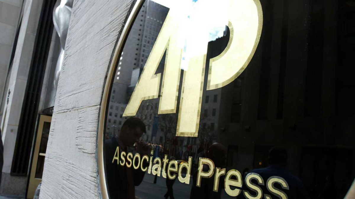 Associated Press convierte a una terrorista convicta en una “legisladora palestina”