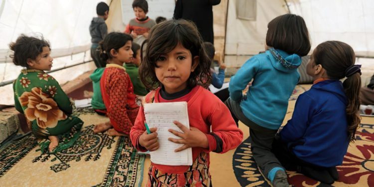 Gran Bretaña apoyará a las escuelas sirias con un fondo de 15 millones de libras