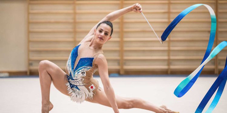 La gimnasta israelí Linoy Ashram busca el oro en los Juegos de Tokio