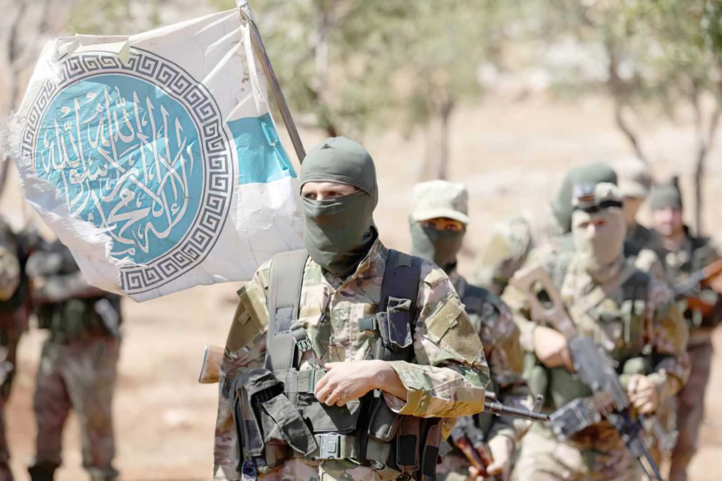 Los grupos yihadistas sirios reprimen a sus rivales en Idlib