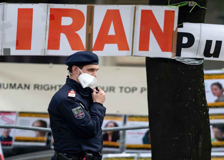 Estados Unidos condena la violencia contra los manifestantes en Irán