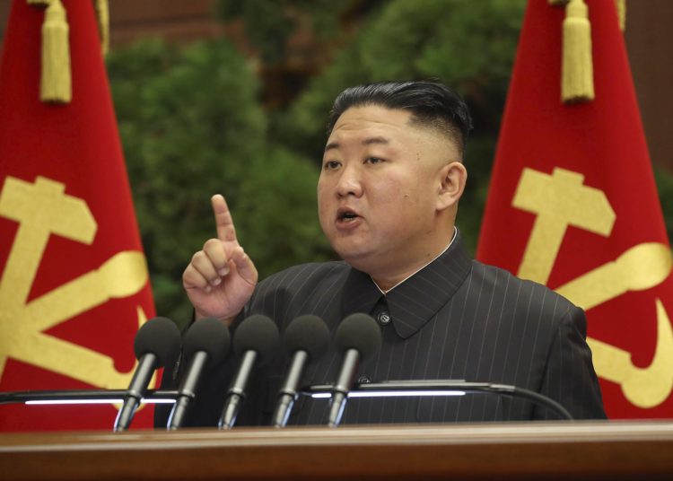 Kim Jong Un critica a las “fuerzas hostiles” que intentan frenar a China