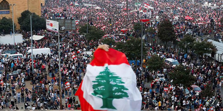 Nadie dirige el Líbano: director del banco central advierte sobre un vacío de poder