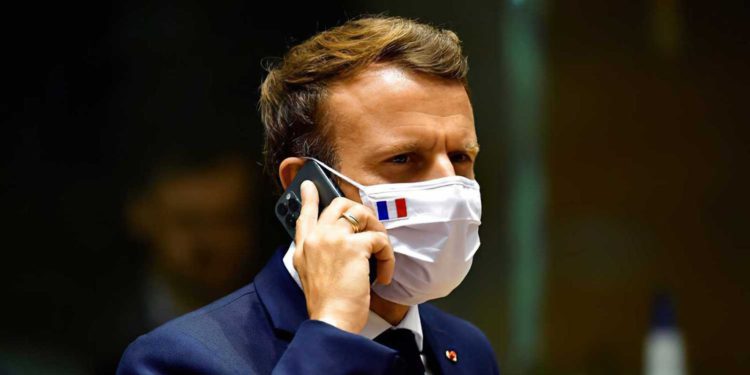 El francés Macron telefoneó personalmente a Bennett por el caso NSO
