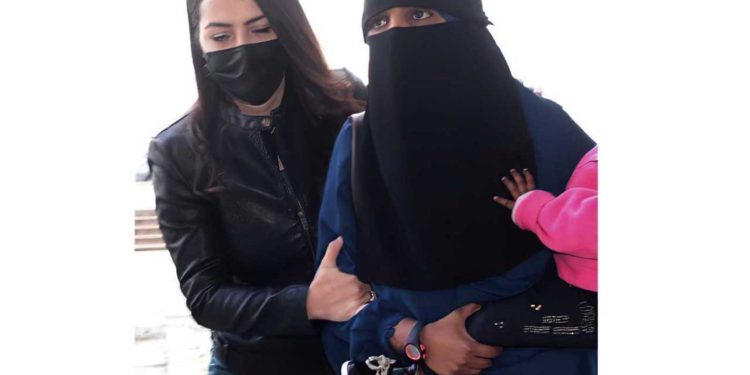Nueva Zelanda repatría a una madre y dos hijos del Estado Islámico
