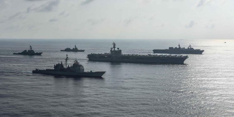 China “expulsó” a un buque de guerra de EE.UU. del Mar de China Meridional