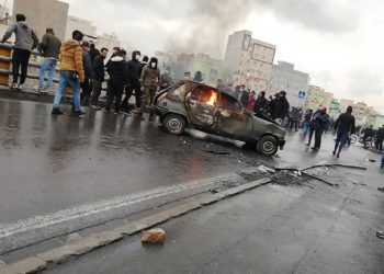 Protestas por la escasez de agua en Irán dejan al menos dos muertos