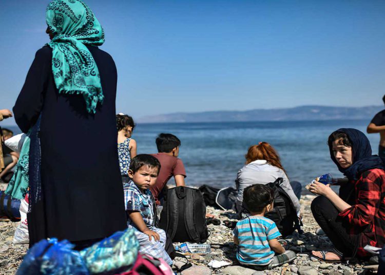 La afluencia de refugiados afganos aviva las tensiones en Turquía