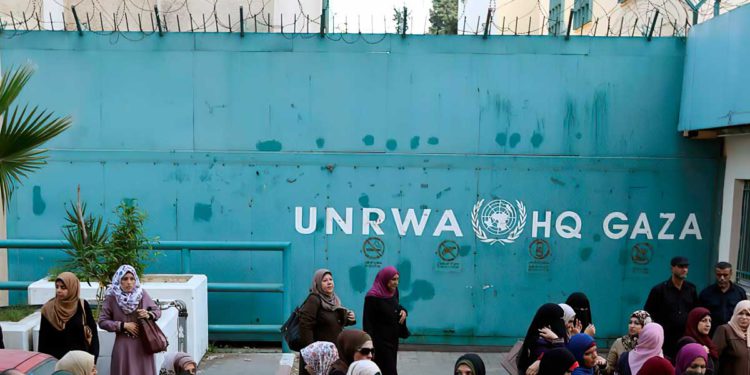 UNRWA inicia investigación a 10 empleados por antisemitismo e incitación contra Israel