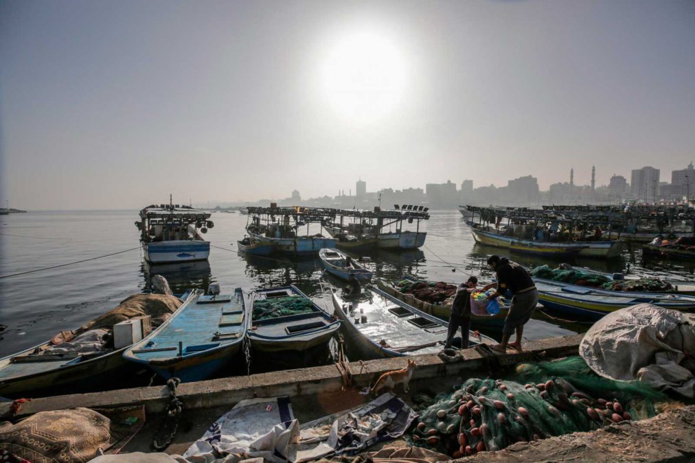 Israel restringe la zona de pesca de Gaza en respuesta al terrorismo incendiario