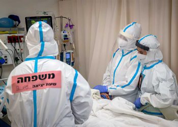 Antivacunas hospitalizados: "Aquí la gente muere como moscas"