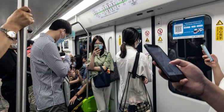 Las acciones de Asia se abren en silencio sobre el riesgo de China