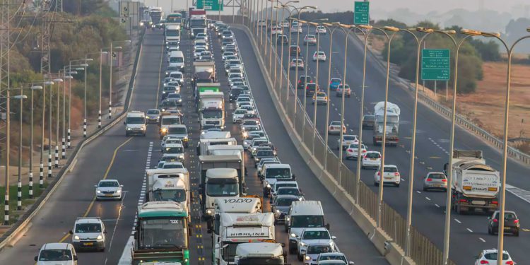 Israel fijará una tasa de congestión vehicular en Tel Aviv