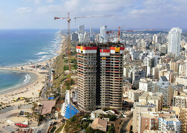 Los compradores prefieren casas más grandes y más alejadas de Tel Aviv