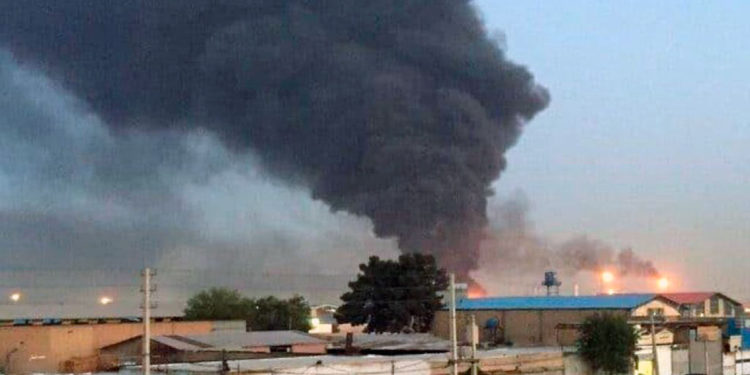 Gran incendio en una planta cerca de Teherán - Reporte