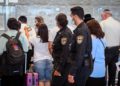 El Gobierno aprueba el seguimiento electrónico de los viajeros en cuarentena