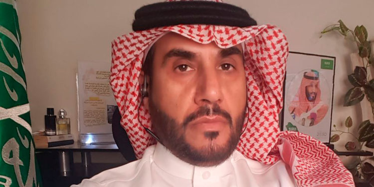 Arabia Saudita libera a periodista que defendió la paz con Israel