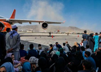 Periodista palestino: Israel sabe que “lo que ocurrió en el aeropuerto de Kabul se repetirá en el aeropuerto Ben Gurion”