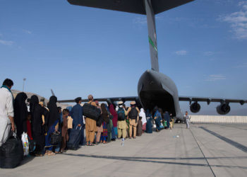 Los talibanes buscarán la ayuda de Qatar para administrar el aeropuerto de Kabul