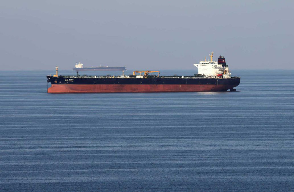 Irán sospechoso de secuestrar un petrolero frente a la costa de los EAU