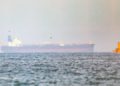 La tripulación del petrolero frente a la costa de los Emiratos Árabes Unidos frustró el secuestro de Irán saboteando los motores