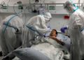 Israel registra casi 10.000 nuevos casos de COVID por segundo día consecutivo