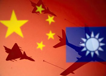 China realiza ejercicios militares de combate cerca de Taiwán