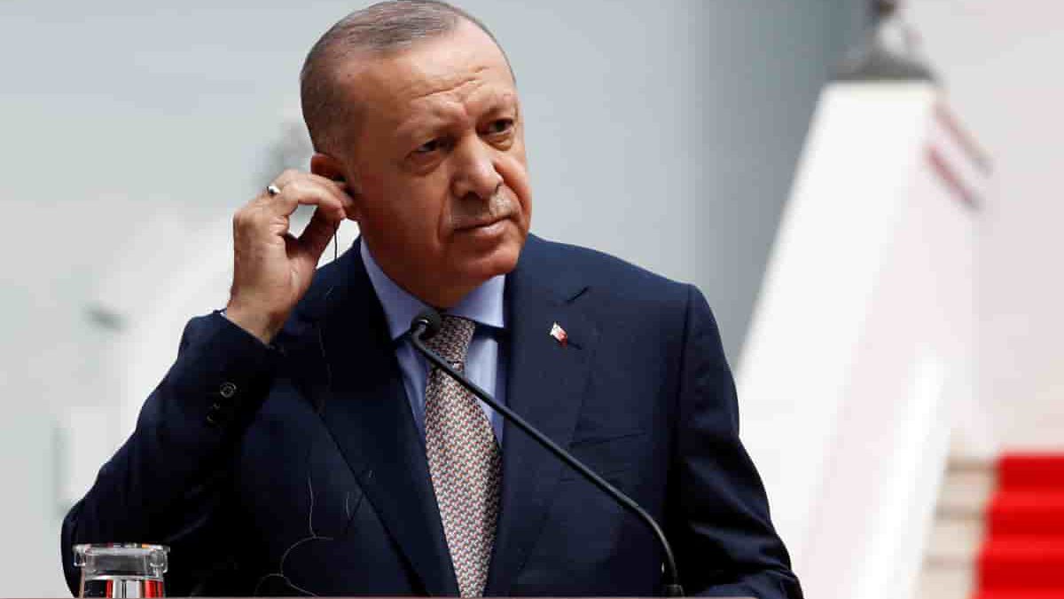 Erdogan mantiene conversaciones con el príncipe heredero de los EAU